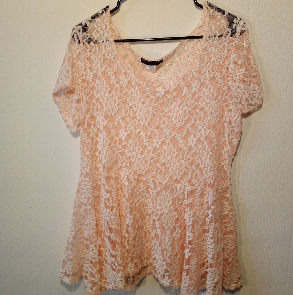 Stretch Lace Flutter Sleeve Peplum Top Plus Size